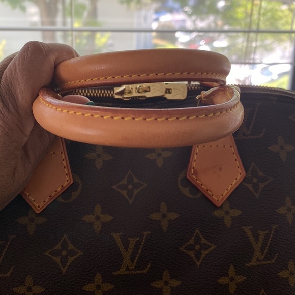 Louis Vuitton, Alma PM - Picture 2 of 8